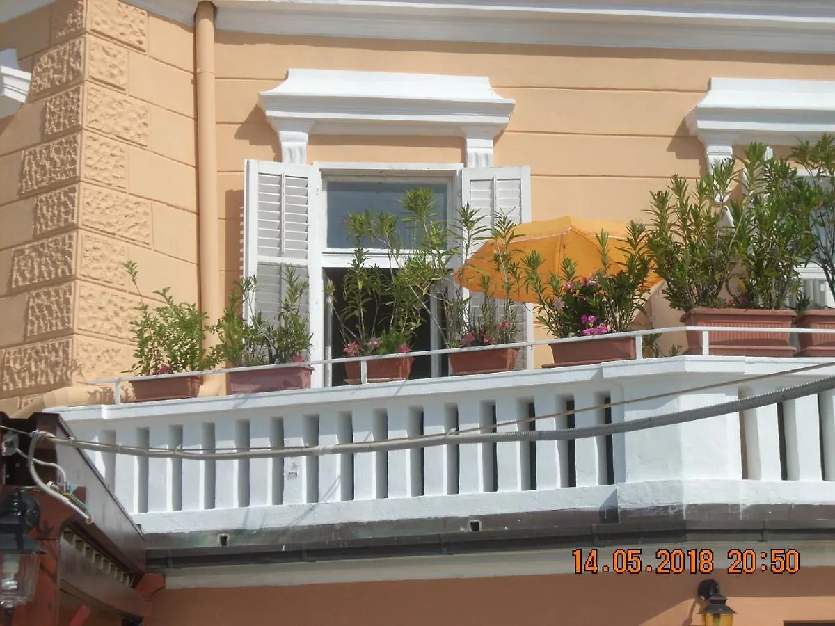 Apartment At Sea Lovran